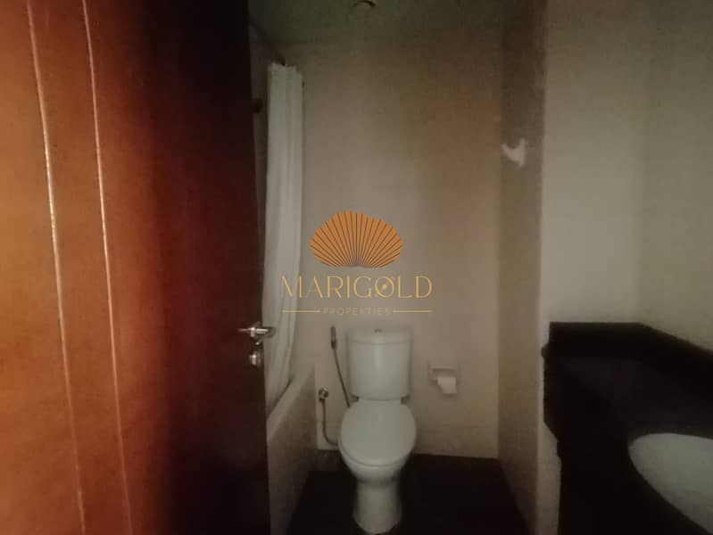 Modern 2-Bedroom Furnished Apartment for Rent - Image 18