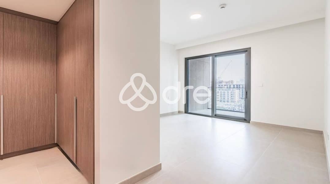 Premium Waterfront Location | Modern Layout