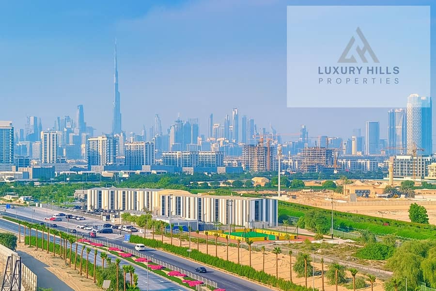 Burj Khalifa View l Fully Furnished l Balcony