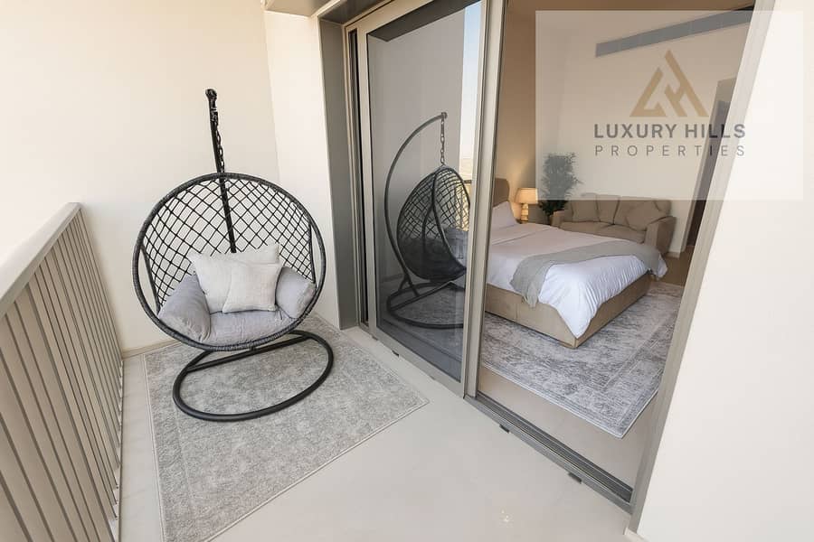 Burj Khalifa View l Fully Furnished l Balcony - Image 8