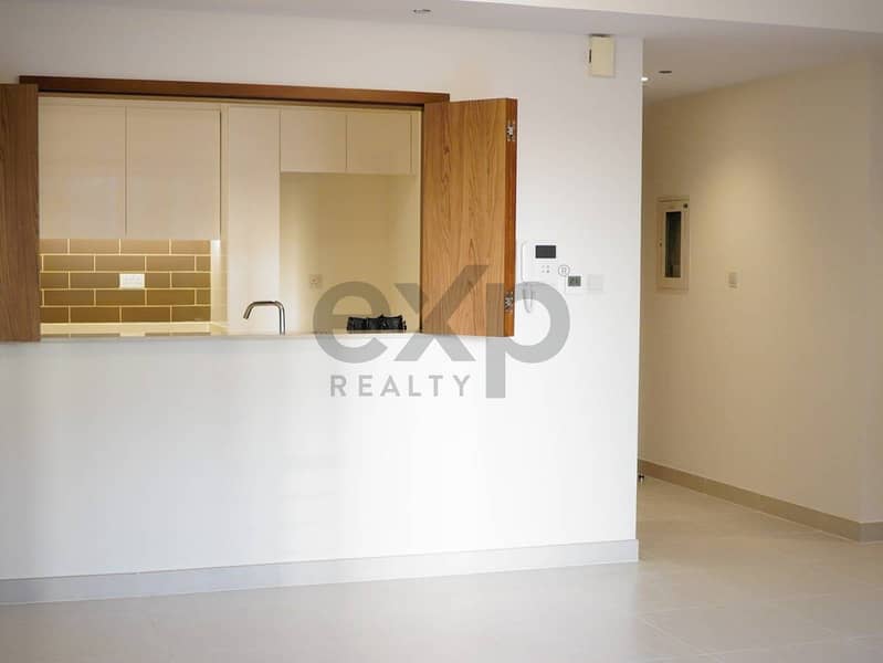 Bright spacious 2BR | Sea View | Sherina Plaza