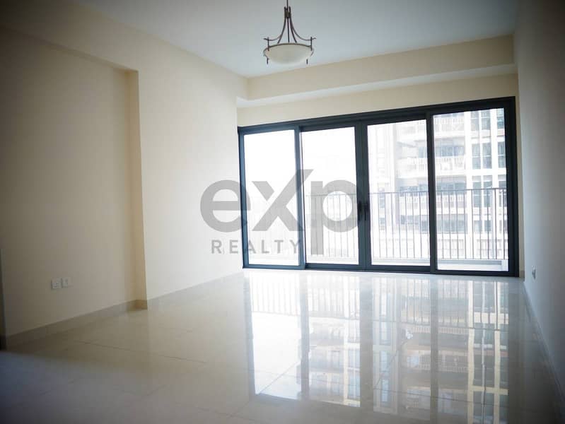 Bright spacious 2BR | Sea View | Sherina Plaza - Image 8