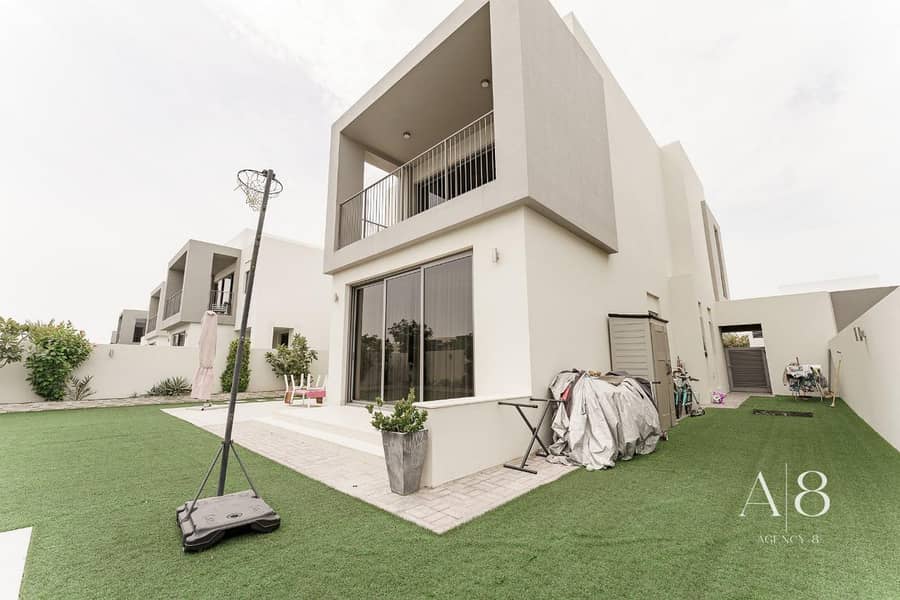 Spacious | Vacant Now | Unfurnished