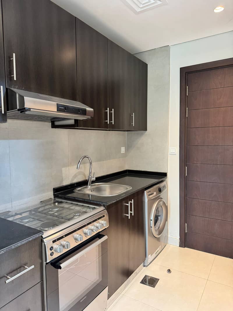 Hot Deal! Studio for Sale in Dubai South - Image 11