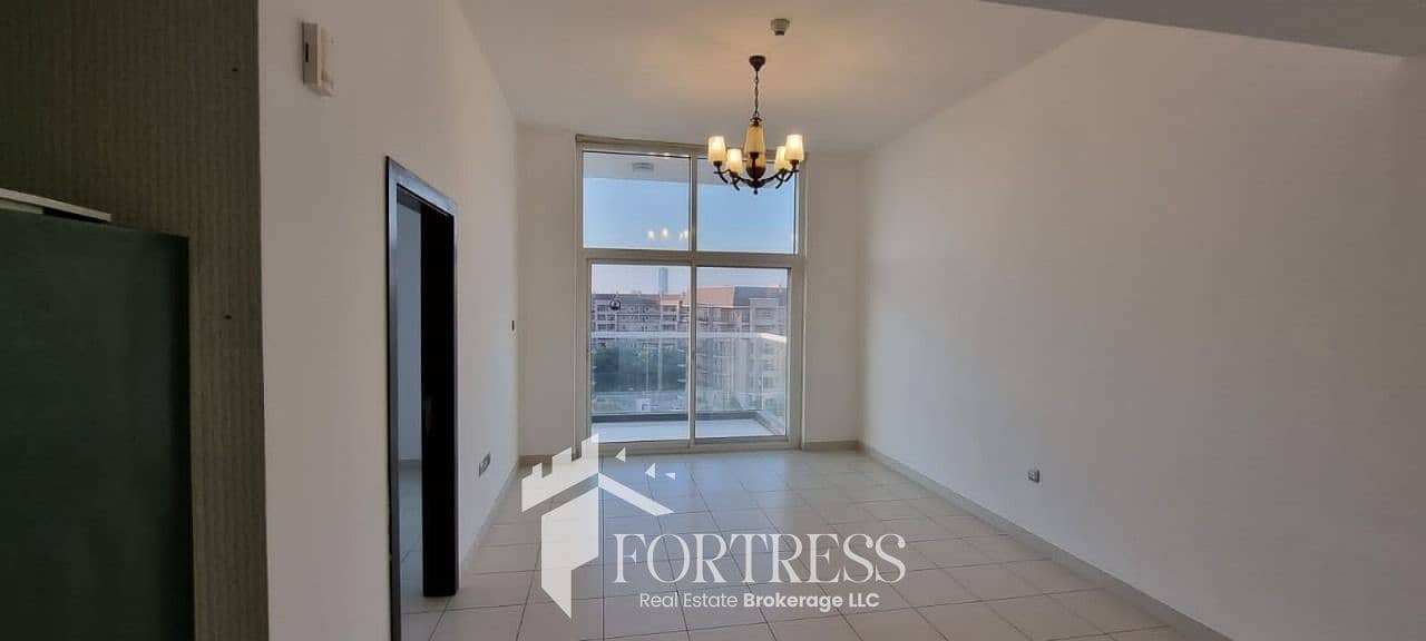 SEMI FURNISHED 1BR | PRIME LOCATION | READY TO MOVE