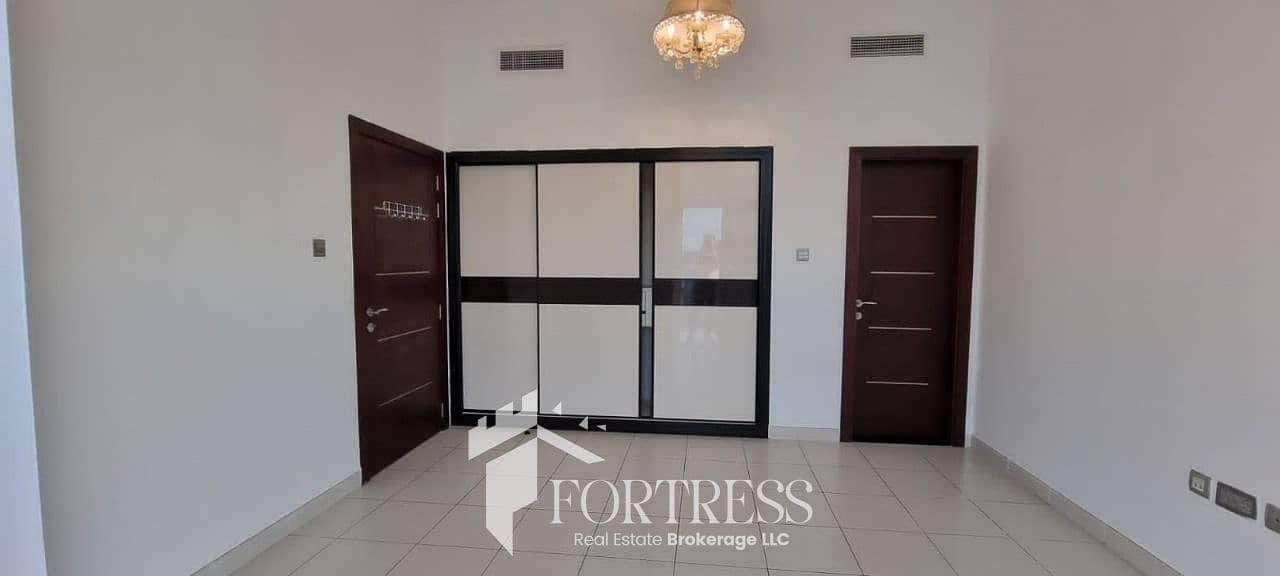 SEMI FURNISHED 1BR | PRIME LOCATION | READY TO MOVE - Image 8