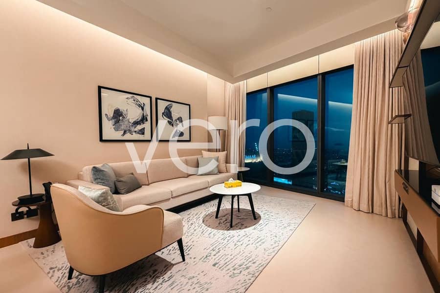 Large Layout | High Floor | Boulevard View