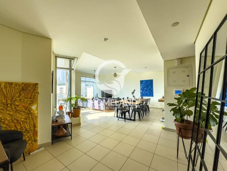 Burj Khalifa Views | Spacious | Unique Property - Image 8