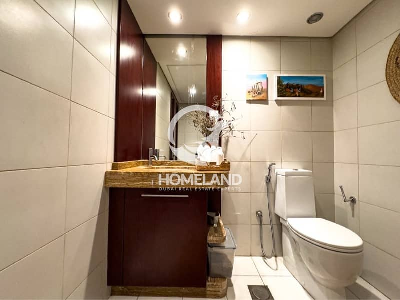 Burj Khalifa Views | Spacious | Unique Property - Image 15