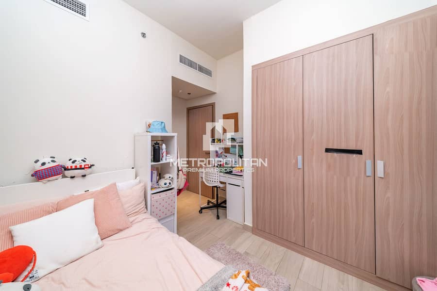 High Floor | 3 Bedrooms | Tenanted Until June 2026 - Image 10