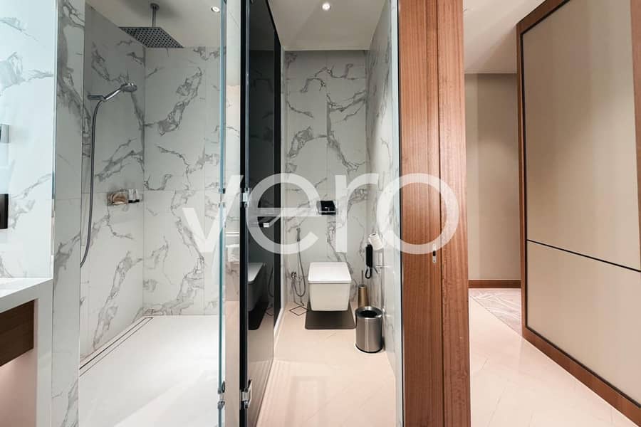 Large Layout | High Floor | Boulevard View - Image 15