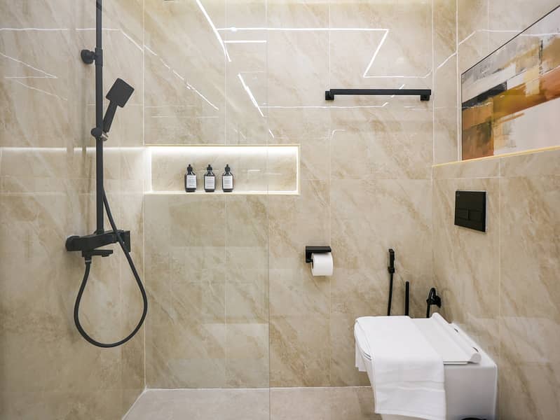 Upgraded | High Floor | Marina View - Image 15