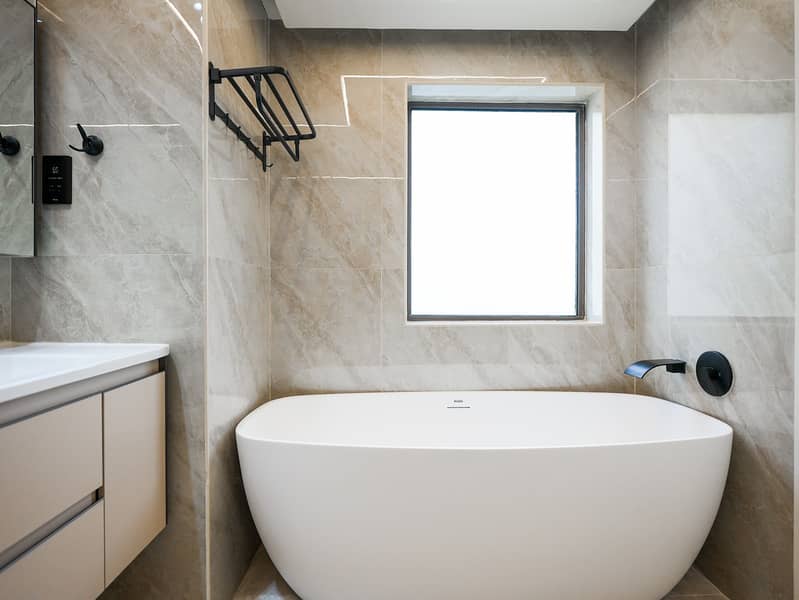 Upgraded | High Floor | Marina View - Image 17