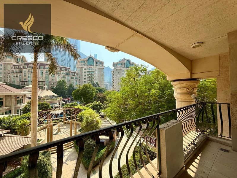 Burj Khalifa View | Largest Layout | Maid Room