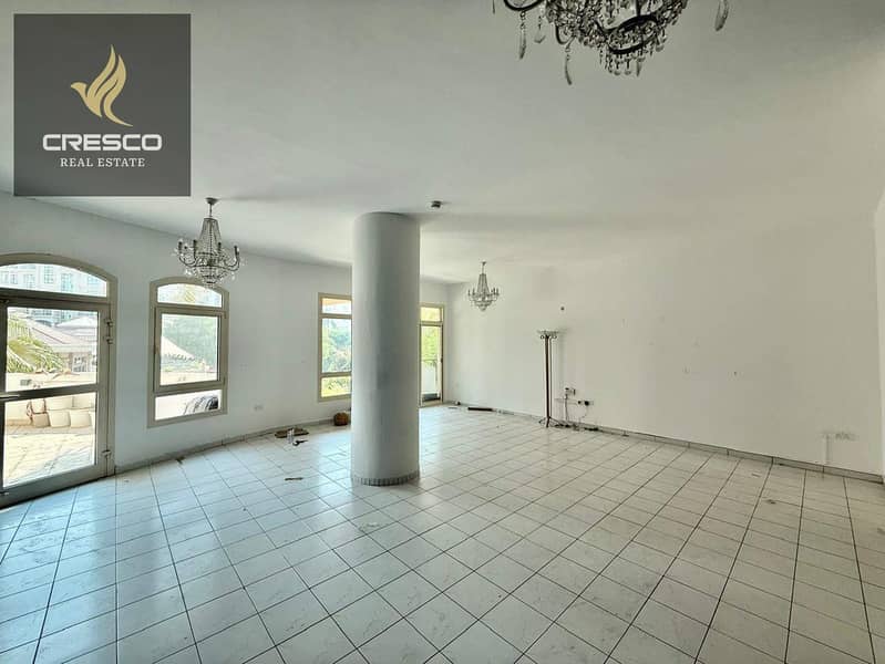 Burj Khalifa View | Largest Layout | Maid Room