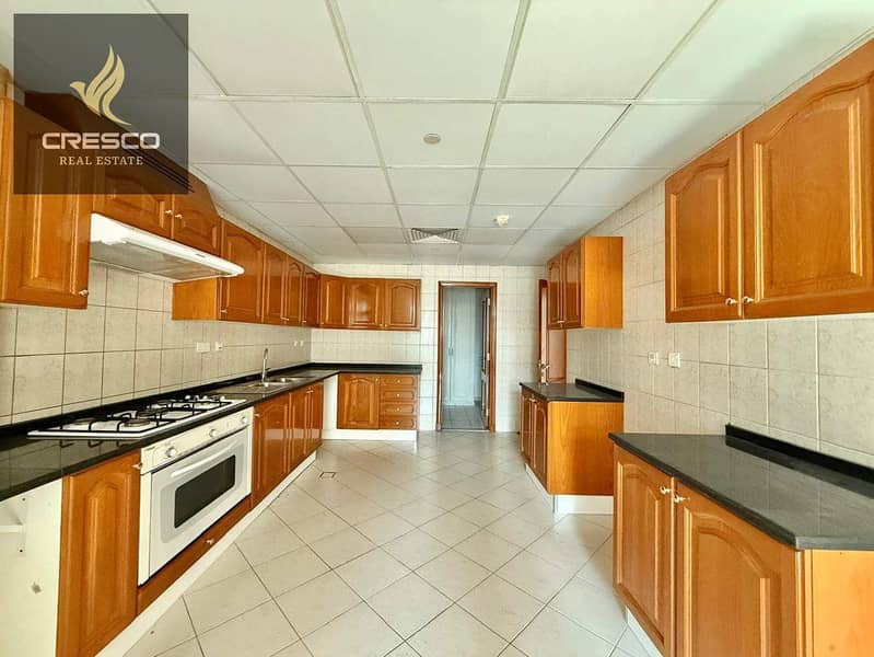 Burj Khalifa View | Largest Layout | Maid Room - Image 6