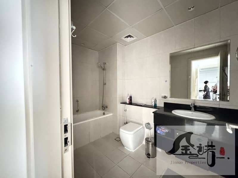 Luxury | Open View| Ready to Move | Wise Choice - Image 11