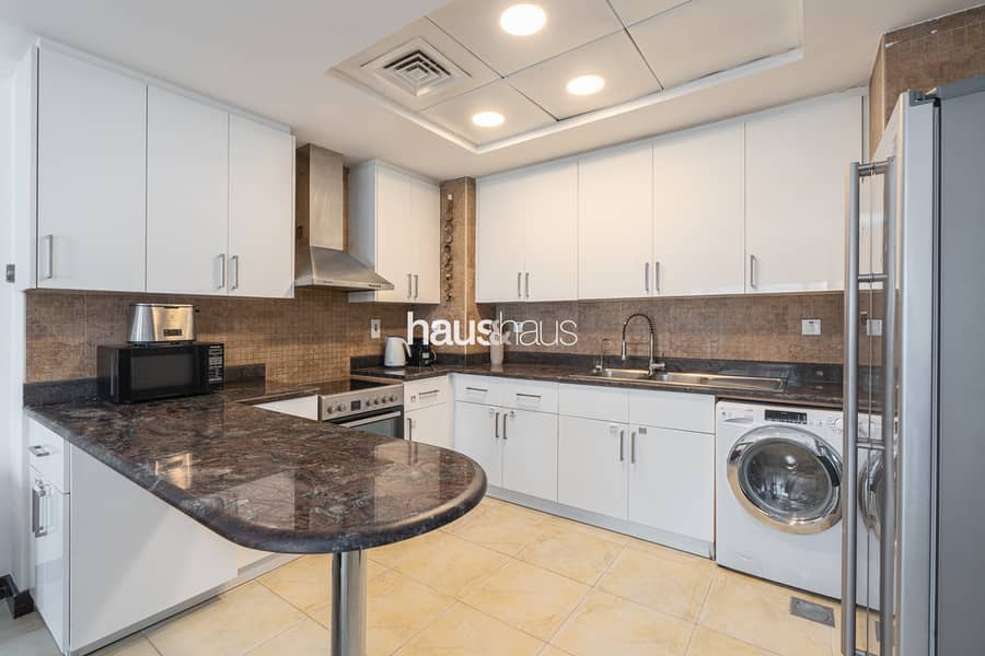 Spacious | Expansive Balcony | Charming Community - Image 10