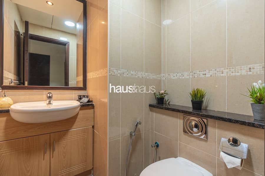 Spacious | Expansive Balcony | Charming Community - Image 19