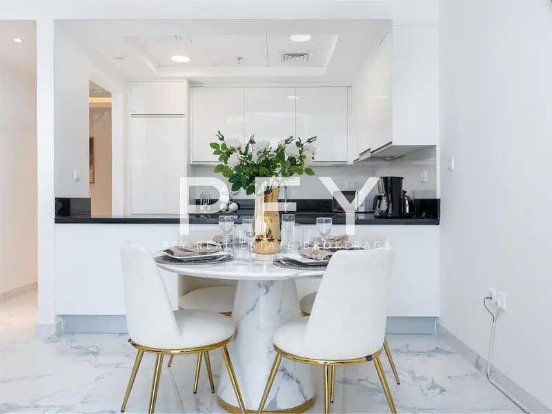 Luxury living | canal view | fully furnished