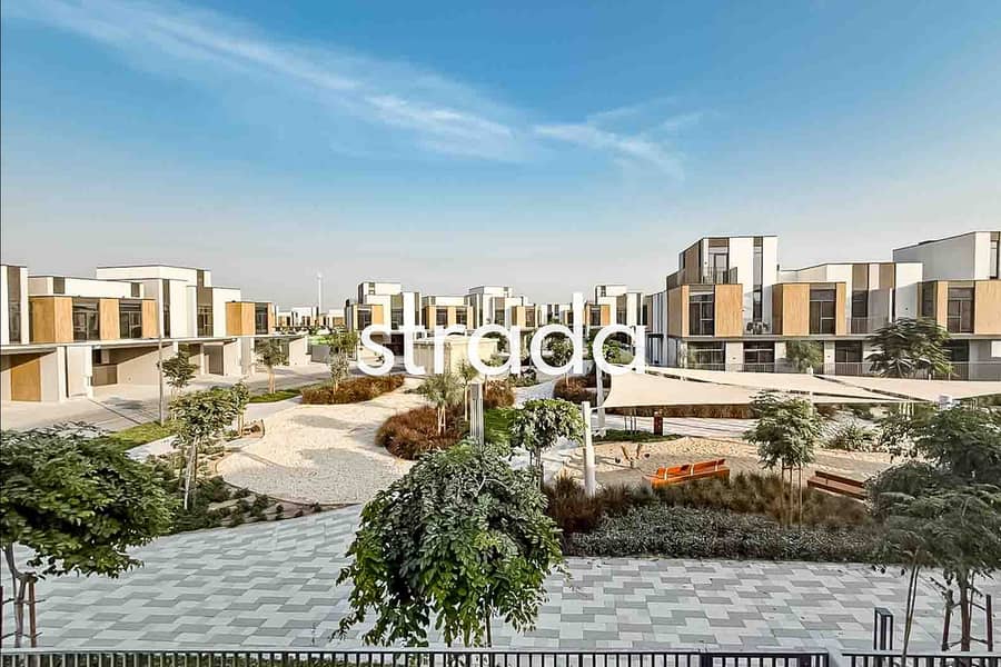 Over 4000 sqft | Rare corner unit | Biggest garden - Image 17