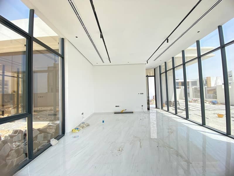 Brand New modern | 4BR VILLA |POOL |Maids