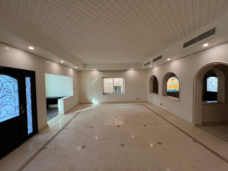 Spacious 3-Bedroom Villa for Rent in Mirdif