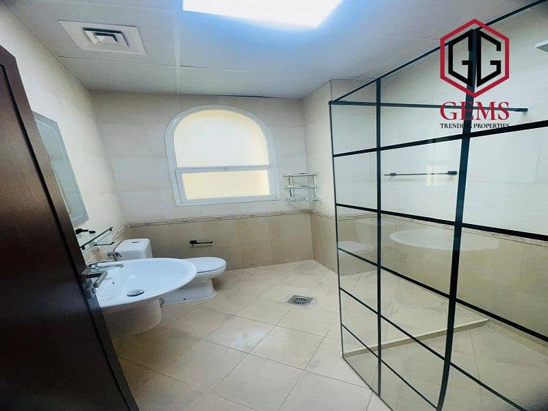 MODERN VILLA | SPACIOUS | MAIDS ROOM | GARDEN - Image 13