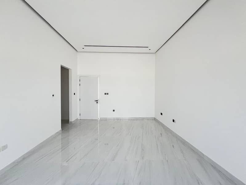 Brand New modern | 4BR VILLA |POOL |Maids - Image 8