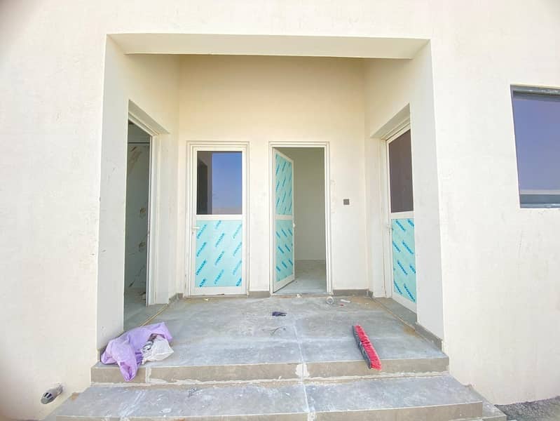 Brand New modern | 4BR VILLA |POOL |Maids - Image 15