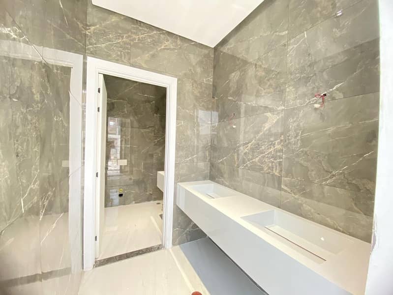 Brand New modern | 4BR VILLA |POOL |Maids - Image 16