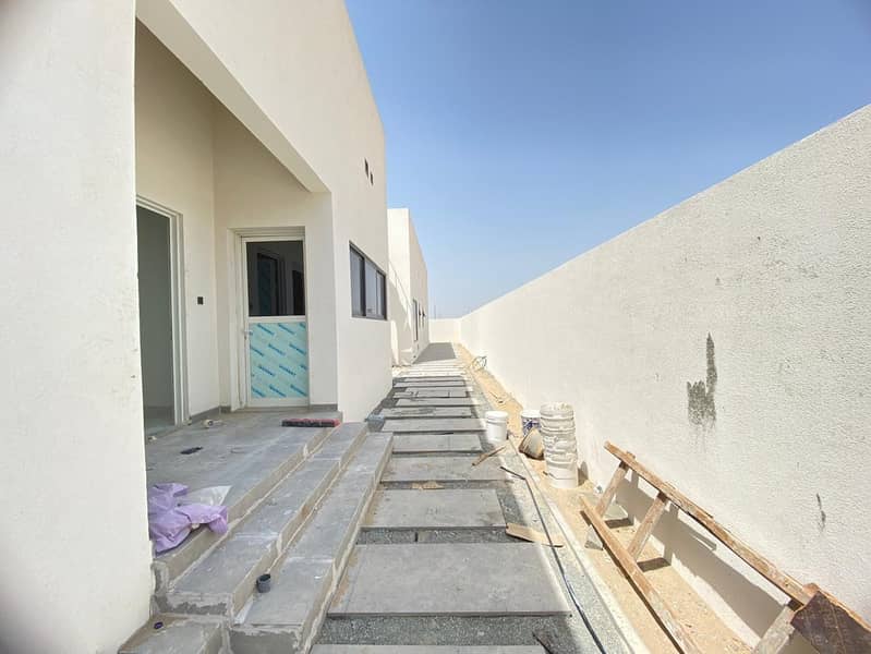 Brand New modern | 4BR VILLA |POOL |Maids - Image 19