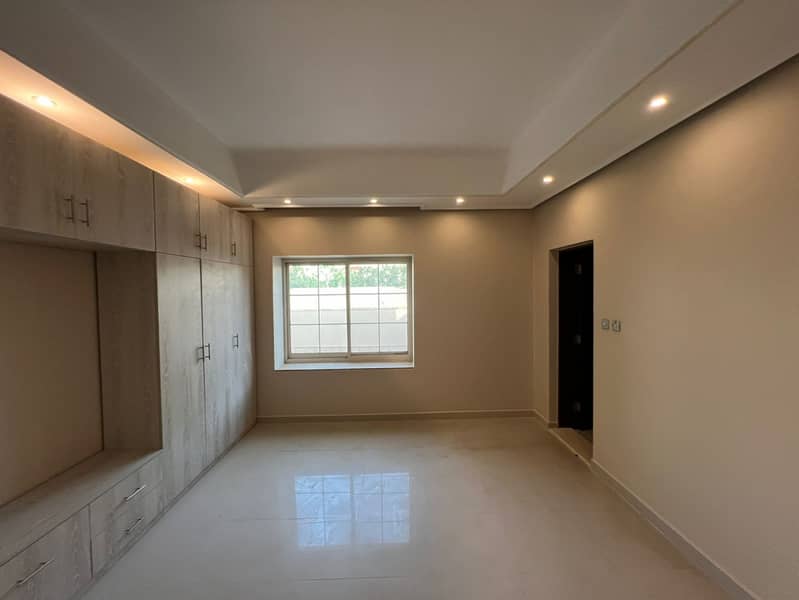 Spacious 3-Bedroom Villa for Rent in Mirdif - Image 6