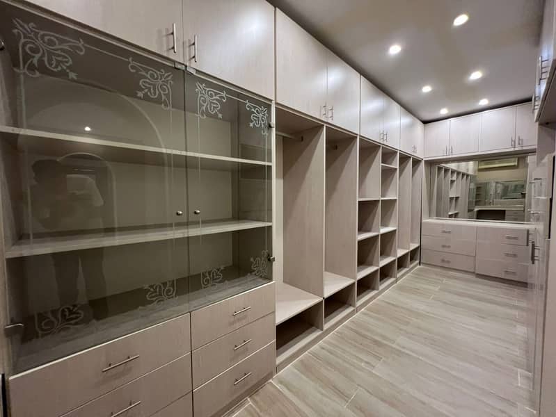 Spacious 3-Bedroom Villa for Rent in Mirdif - Image 14