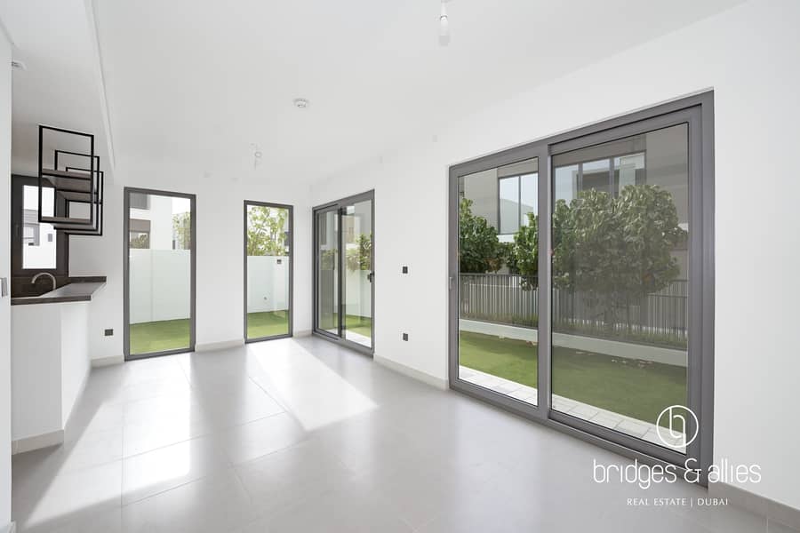 WITH LANDSCAPE | BRAND NEW | NEGOTIABLE CHEQUES