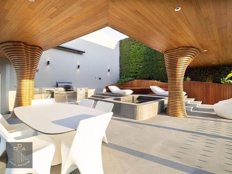 LUXURY DUPLEX | HIGH FLOOR | PANORAMIC VIEWS | PREMIUM FINISHING - Image 12