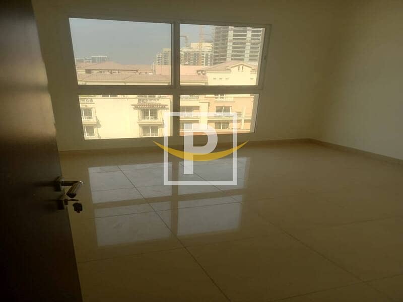 Huge Layout 3BR+ Maid | Community View | Prime Location - Image 9