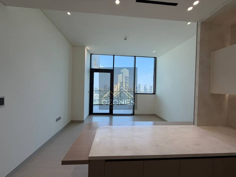 U Shape Kitchen, Middle Floor, Ready To Move In - Image 14