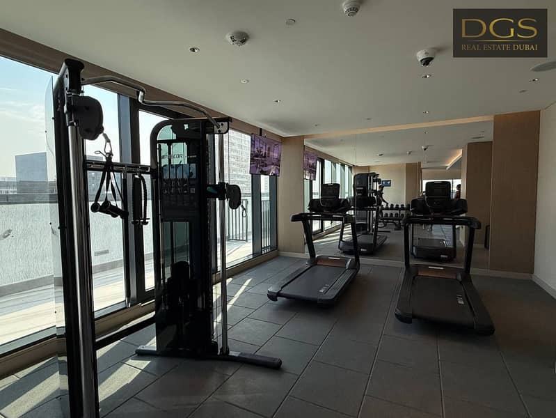 1BR with Study Room | Pool View | Vacant - Image 15