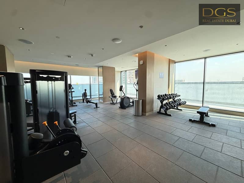 1BR with Study Room | Pool View | Vacant - Image 16