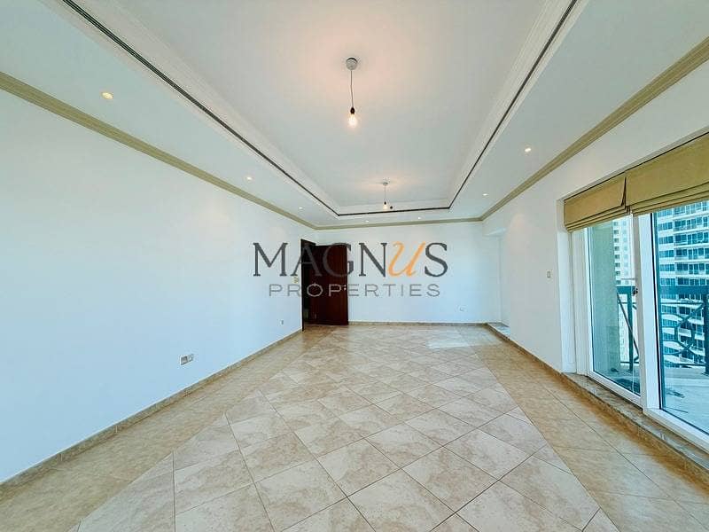 UNFURNISHED | SEA VIEW | HIGH FLOOR | HUGE LAYOUT