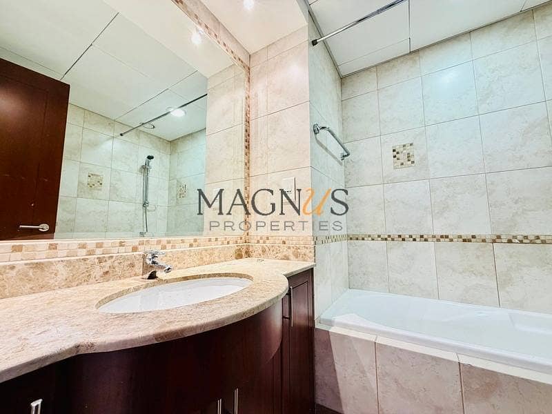 UNFURNISHED | SEA VIEW | HIGH FLOOR | HUGE LAYOUT - Image 30