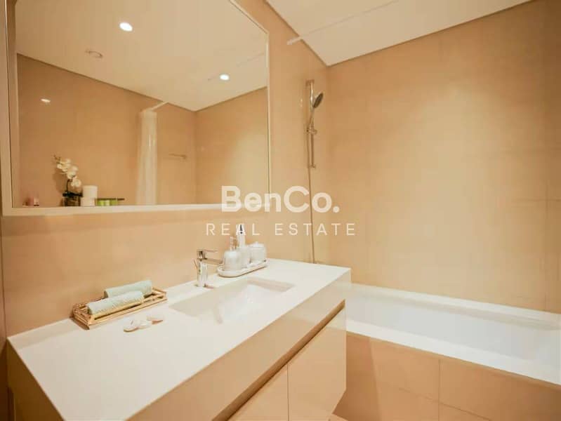 Burj Khalifa View | Fully Furnished | Ready - Image 17