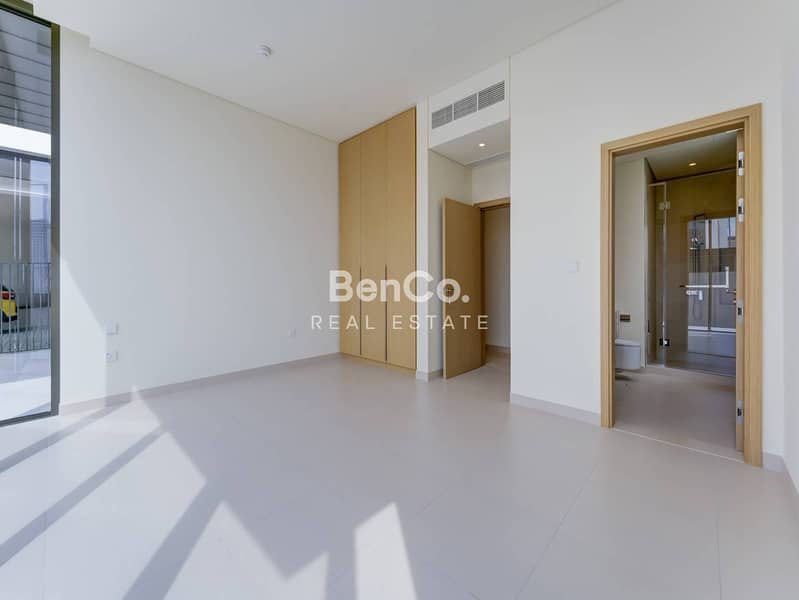 On The Lagoon | 5 Bed With 6 Bath | Handed Over