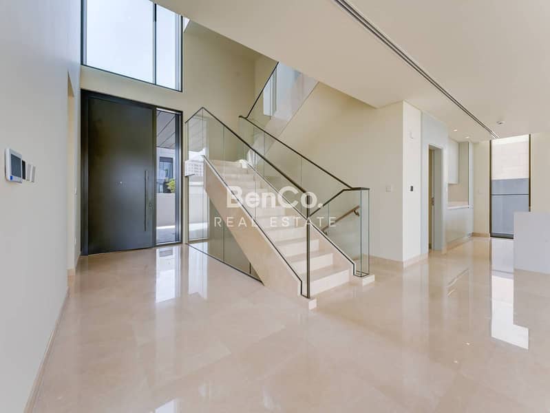 On The Lagoon | 5 Bed With 6 Bath | Handed Over - Image 8