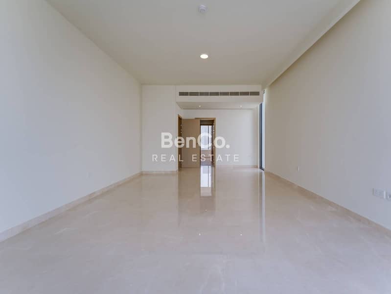 On The Lagoon | 5 Bed With 6 Bath | Handed Over - Image 14