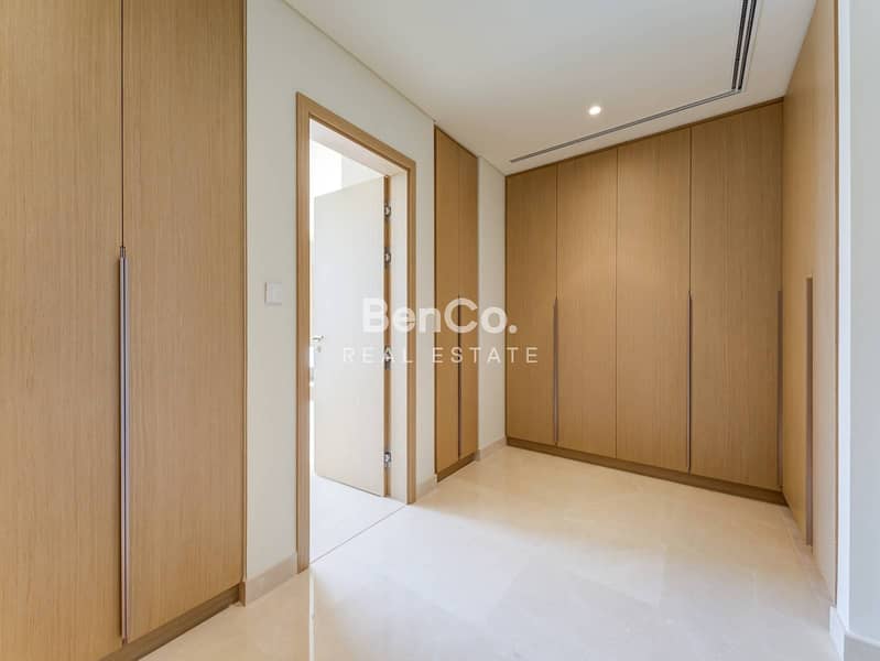 On The Lagoon | 5 Bed With 6 Bath | Handed Over - Image 16