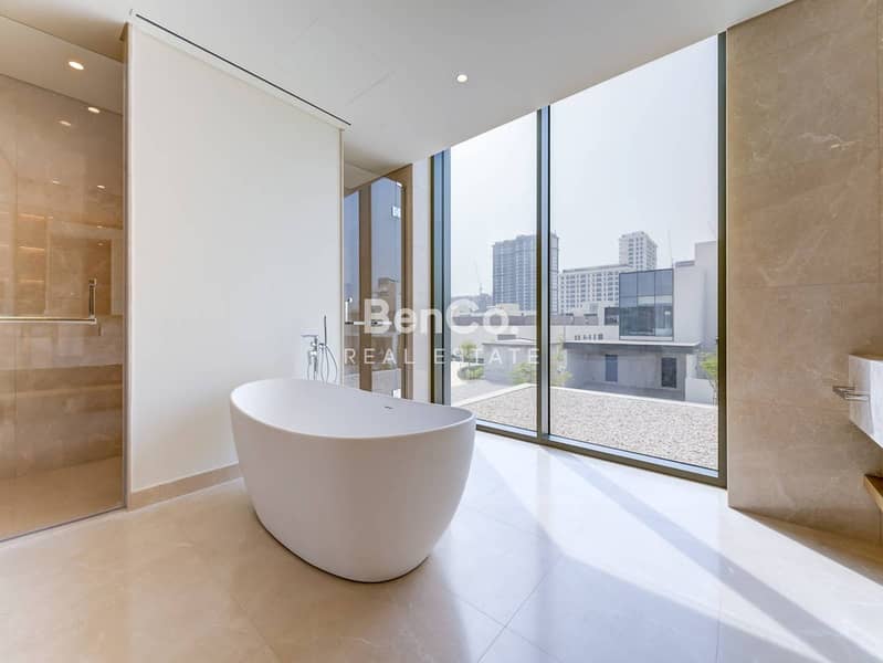 On The Lagoon | 5 Bed With 6 Bath | Handed Over - Image 18