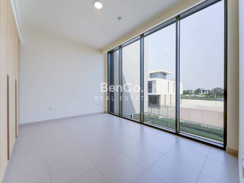 On The Lagoon | 5 Bed With 6 Bath | Handed Over - Image 22