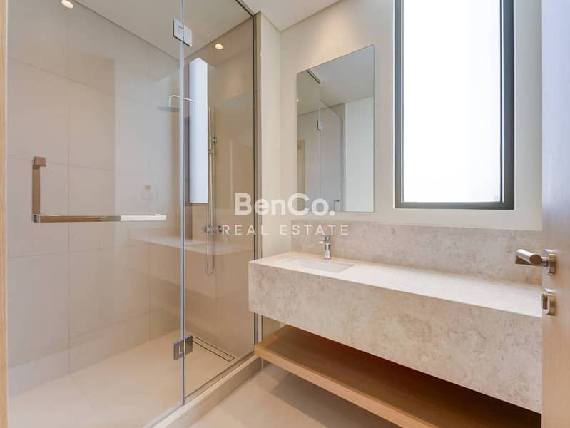 On The Lagoon | 5 Bed With 6 Bath | Handed Over - Image 28